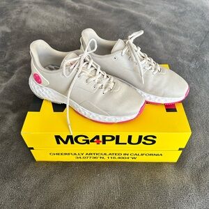 MG4PLUS White and Pink Sneakers
